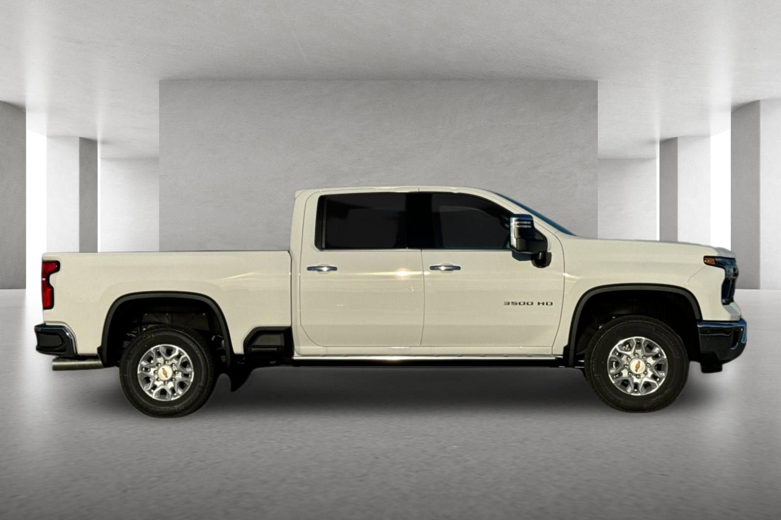 2025 Chevrolet Silverado 3500 HD LTZ