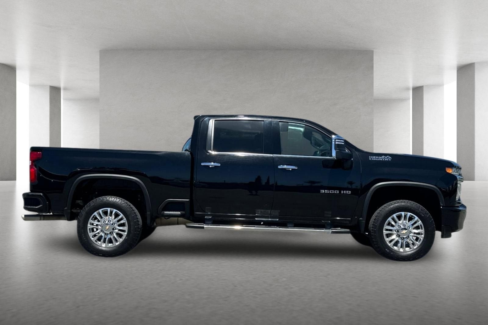 2022 Chevrolet Silverado 3500 HD High Country