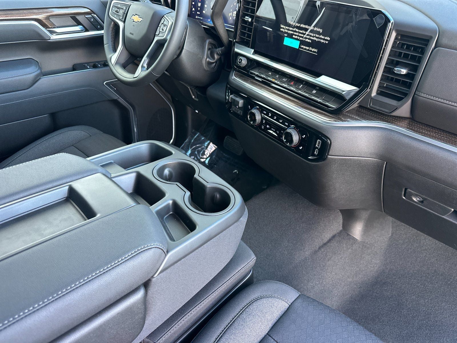 2026 Chevrolet Silverado 1500 LT LT1