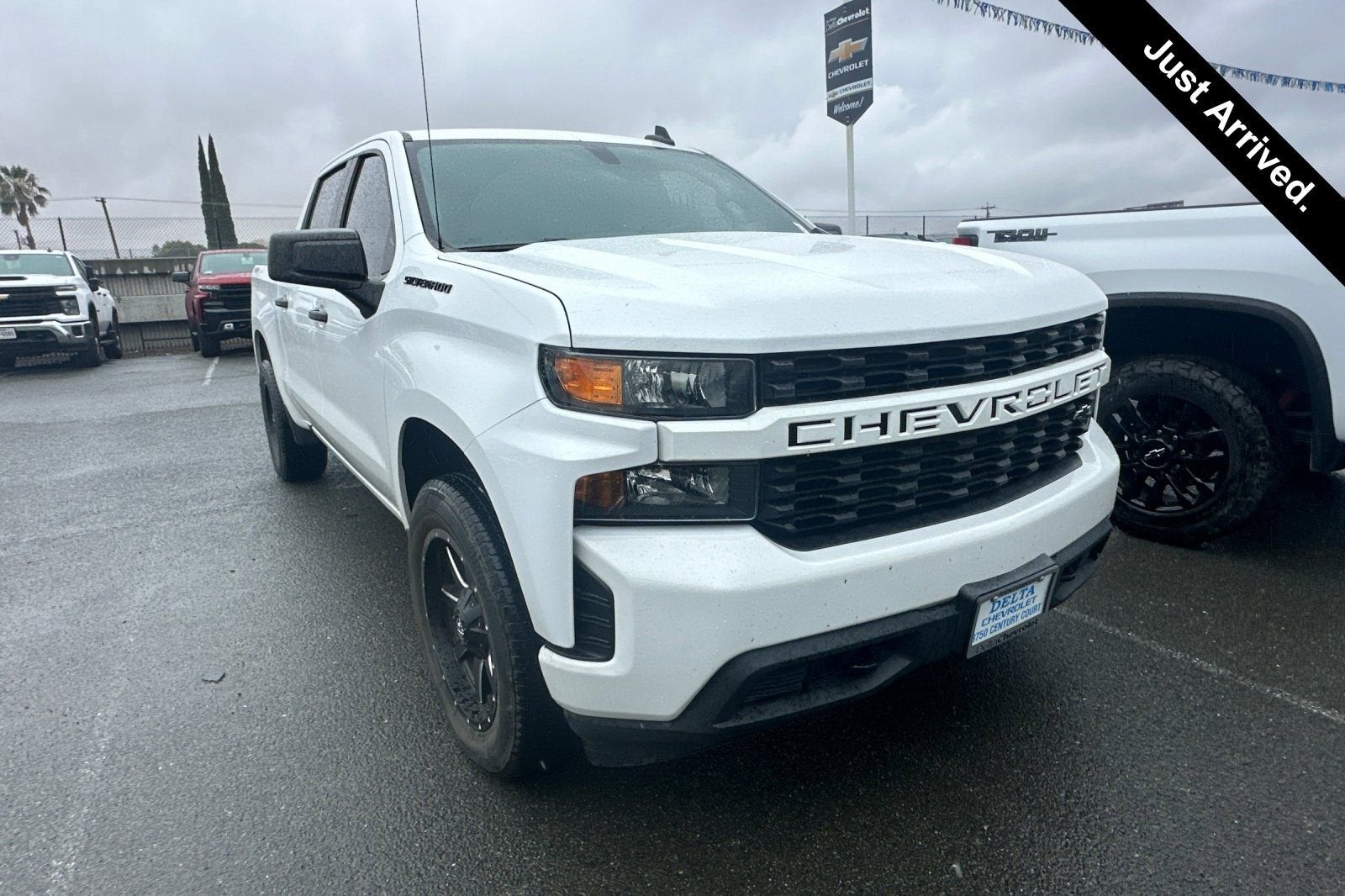 2021 Chevrolet Silverado 1500 Custom 4X4 Crew Cab Short Box's photo