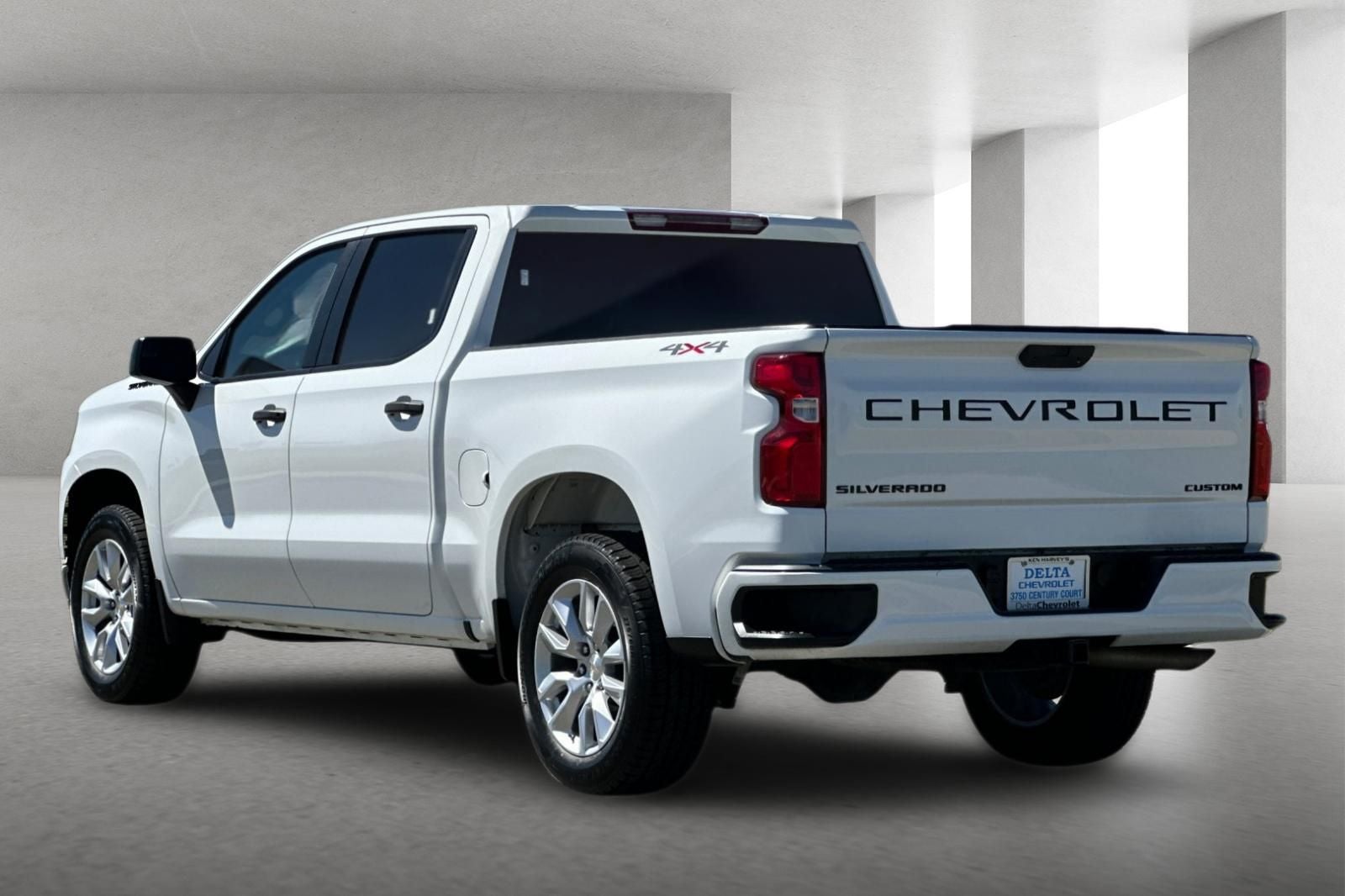 2021 Chevrolet Silverado 1500 Custom