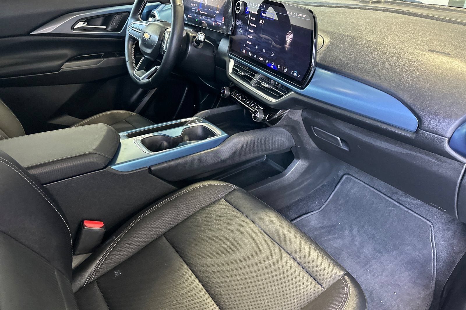 2024 Chevrolet Equinox EV 2LT
