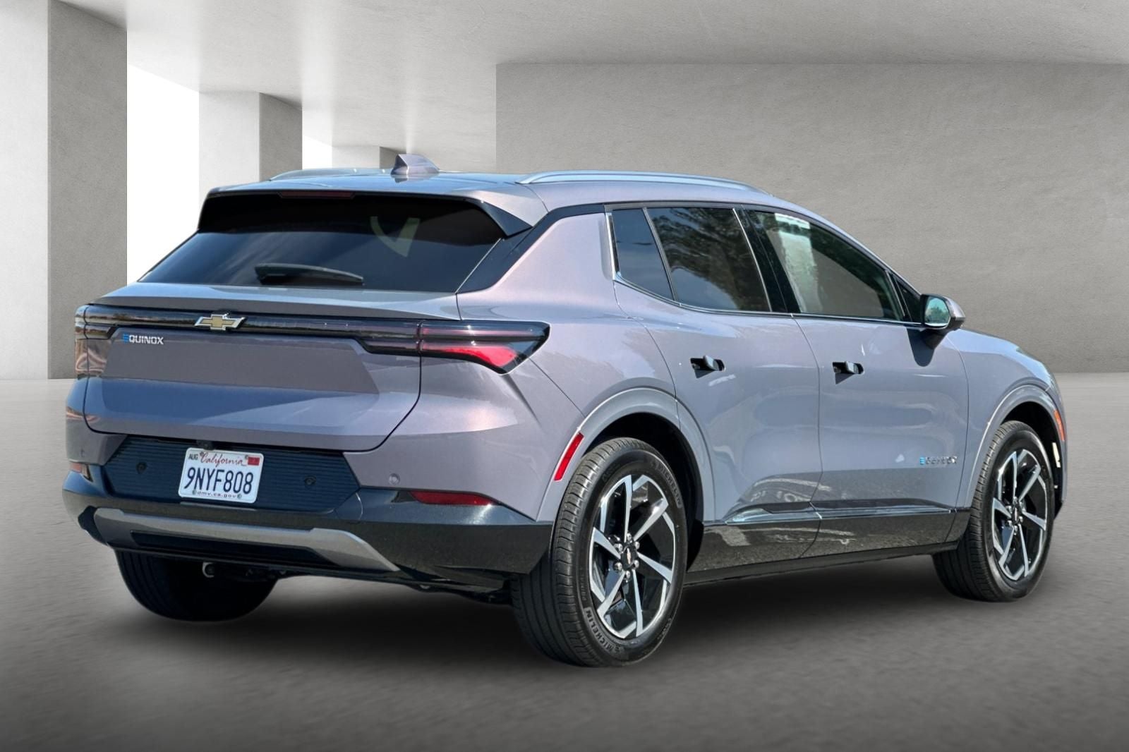 2024 Chevrolet Equinox EV 2LT