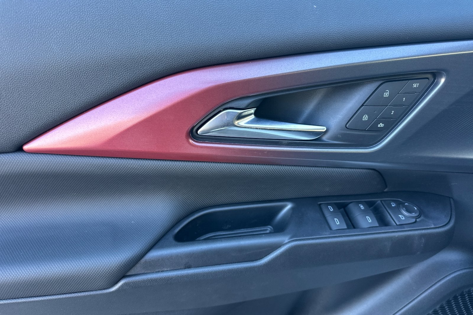 2026 Chevrolet Equinox EV RS - Photo 11