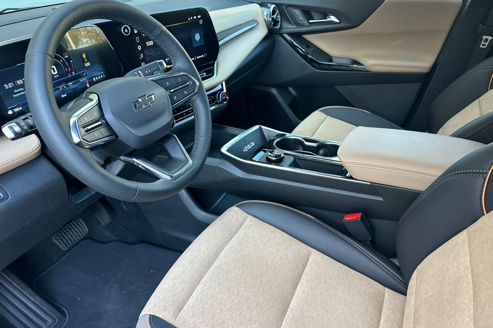 2027 Chevrolet Equinox ACTIV - Photo 10