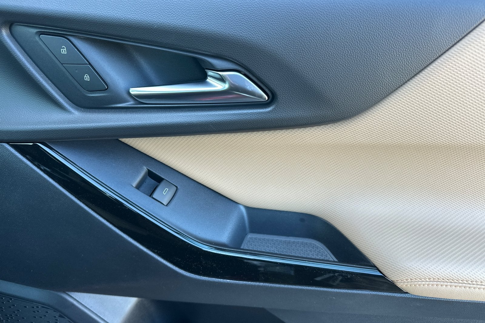 2027 Chevrolet Equinox ACTIV - Photo 18