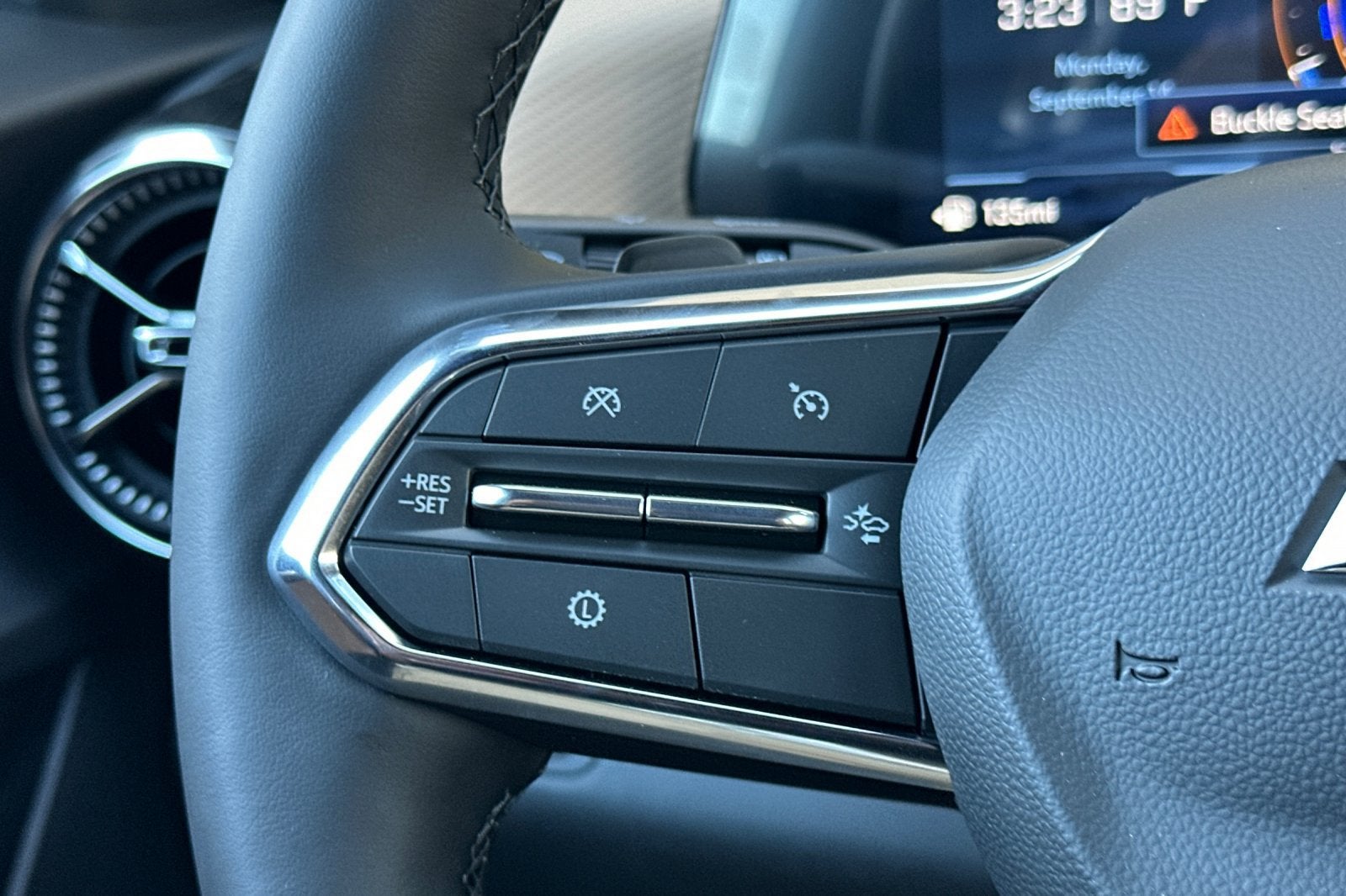 2027 Chevrolet Equinox ACTIV - Photo 25