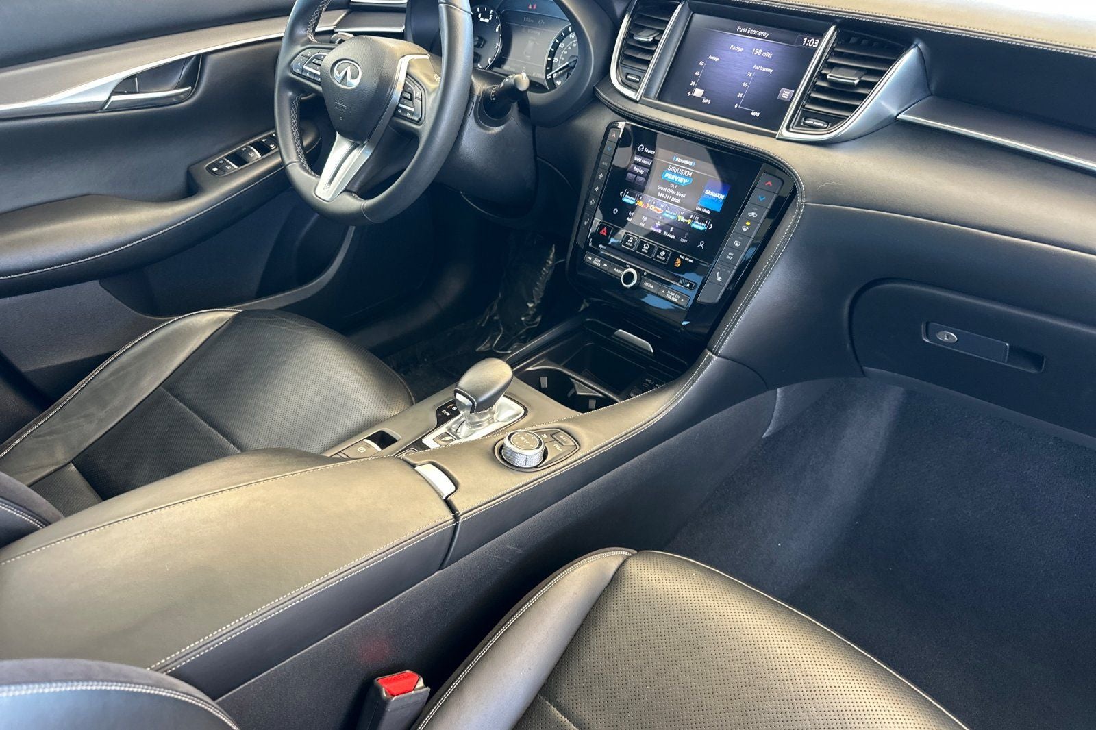 2022 INFINITI QX50 LUXE