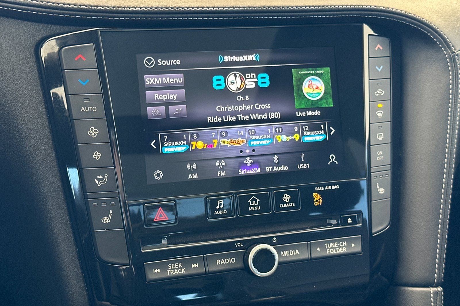 2022 INFINITI QX50 LUXE