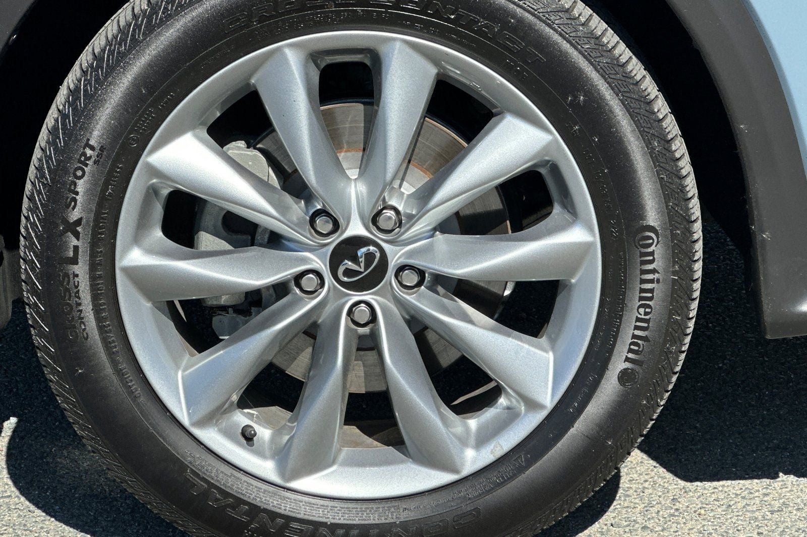 2022 INFINITI QX50 LUXE