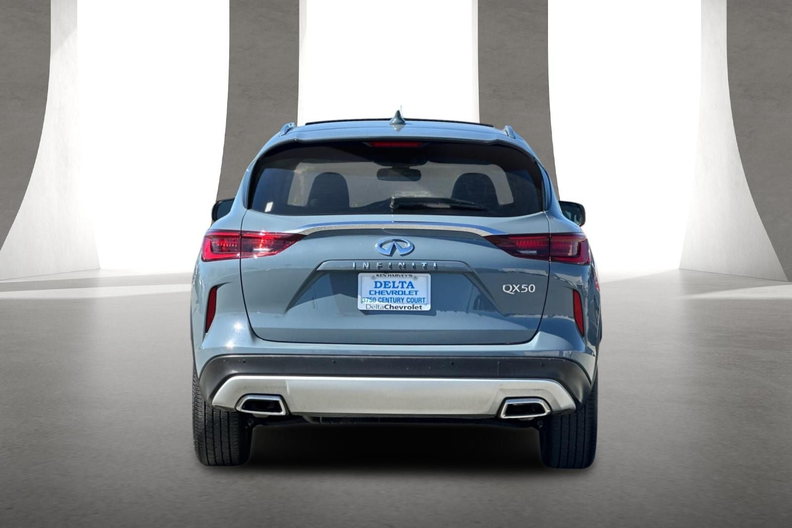 2022 INFINITI QX50 LUXE