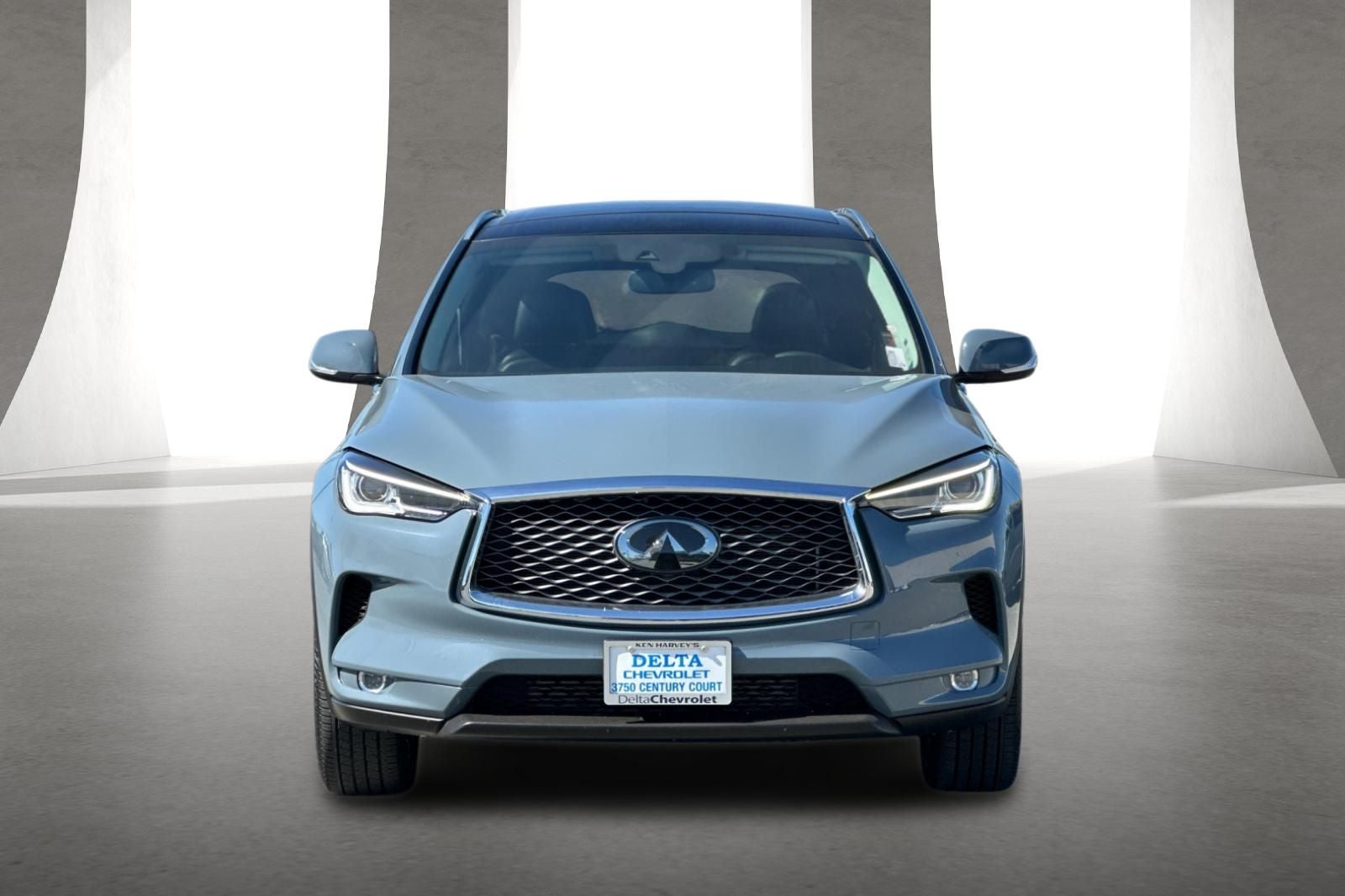 2022 INFINITI QX50 LUXE