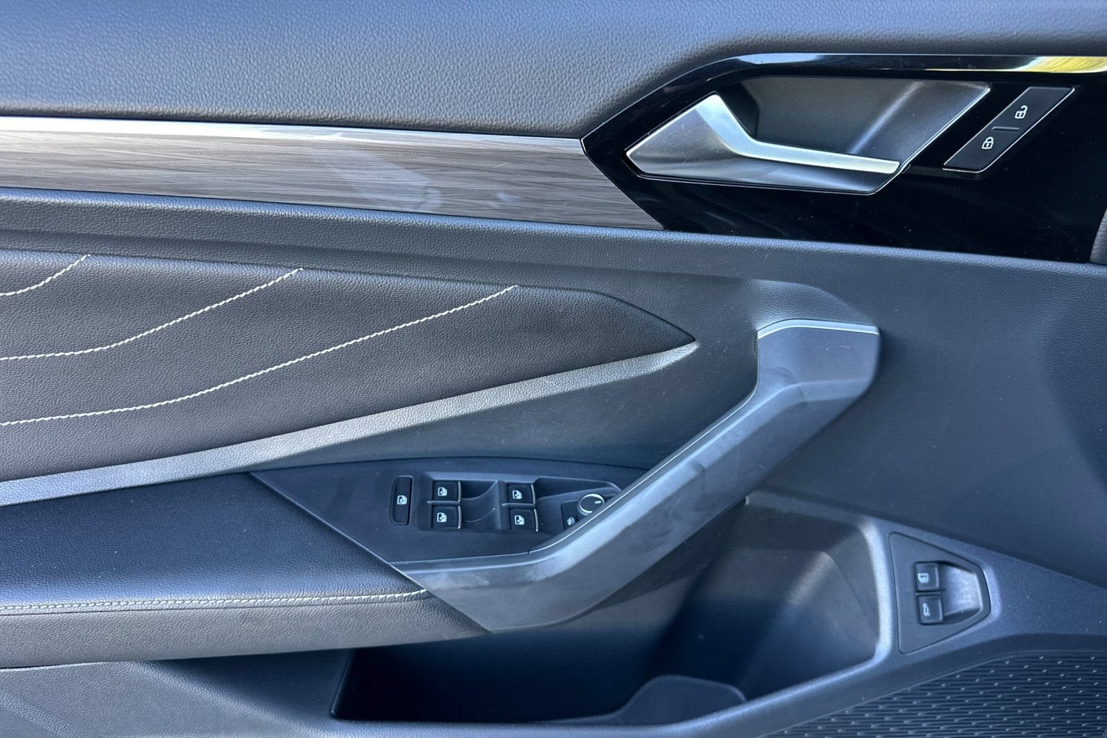 2022 Volkswagen Jetta SEL