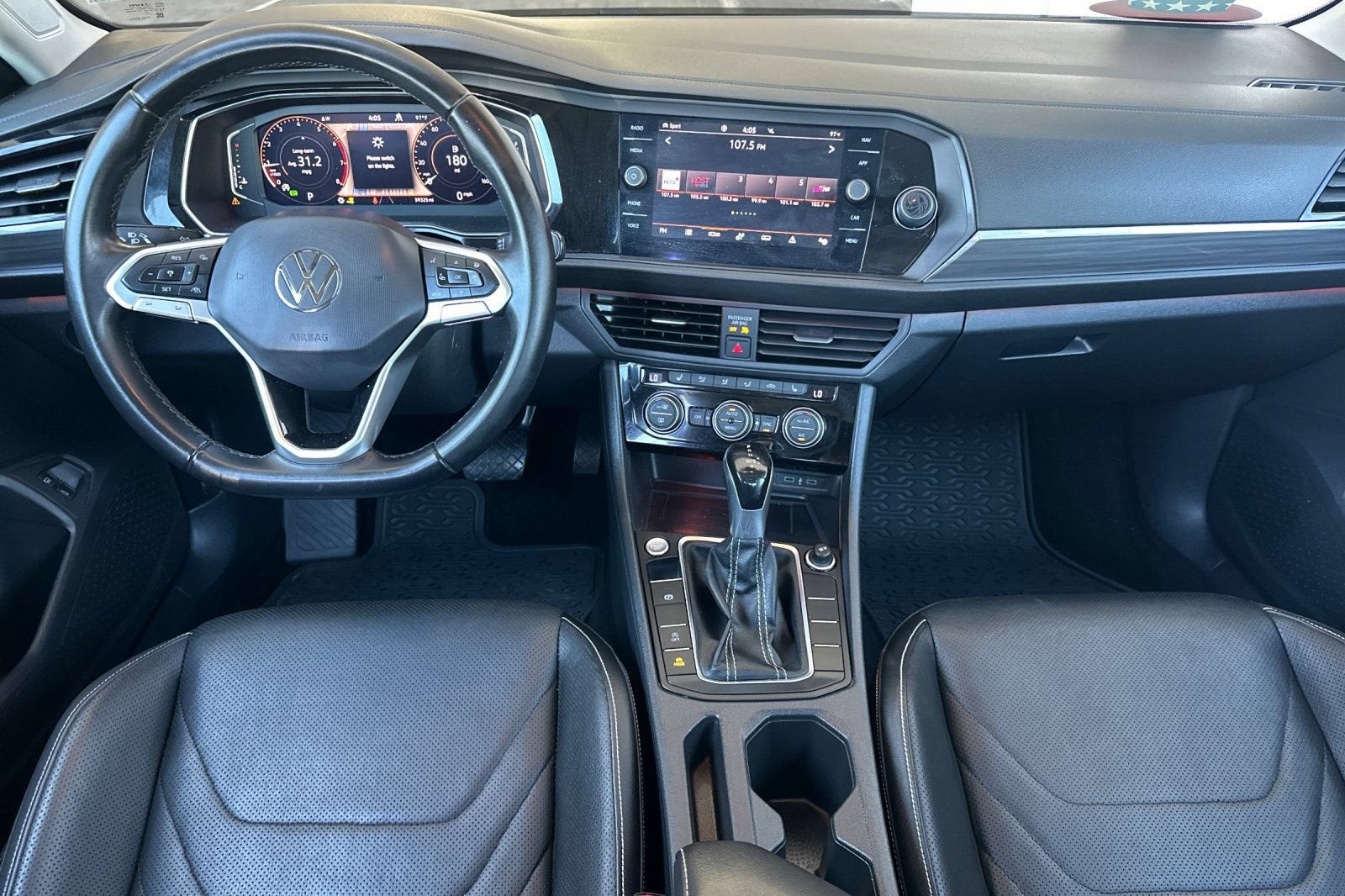 2022 Volkswagen Jetta SEL