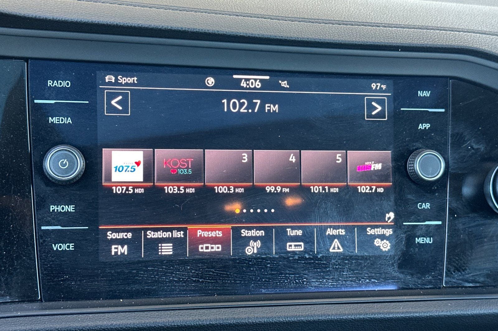 2022 Volkswagen Jetta SEL