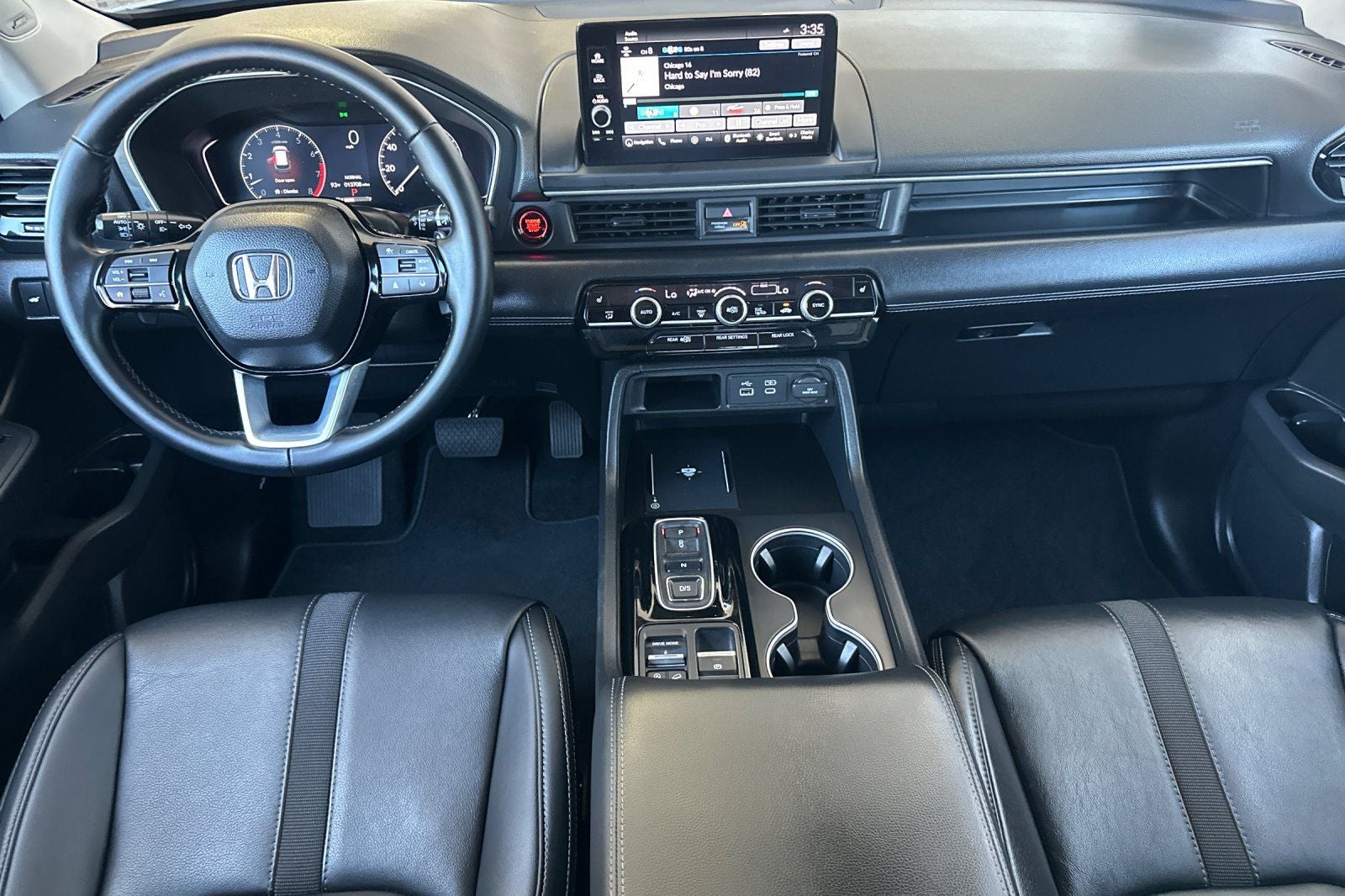 2025 Honda Pilot Touring