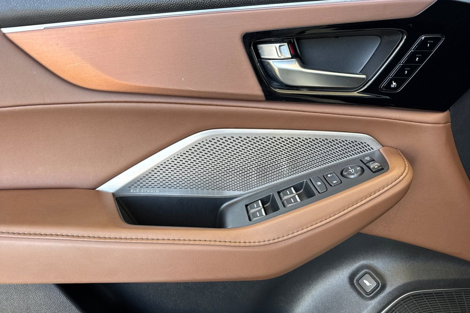 2024 Acura MDX w/Technology Package