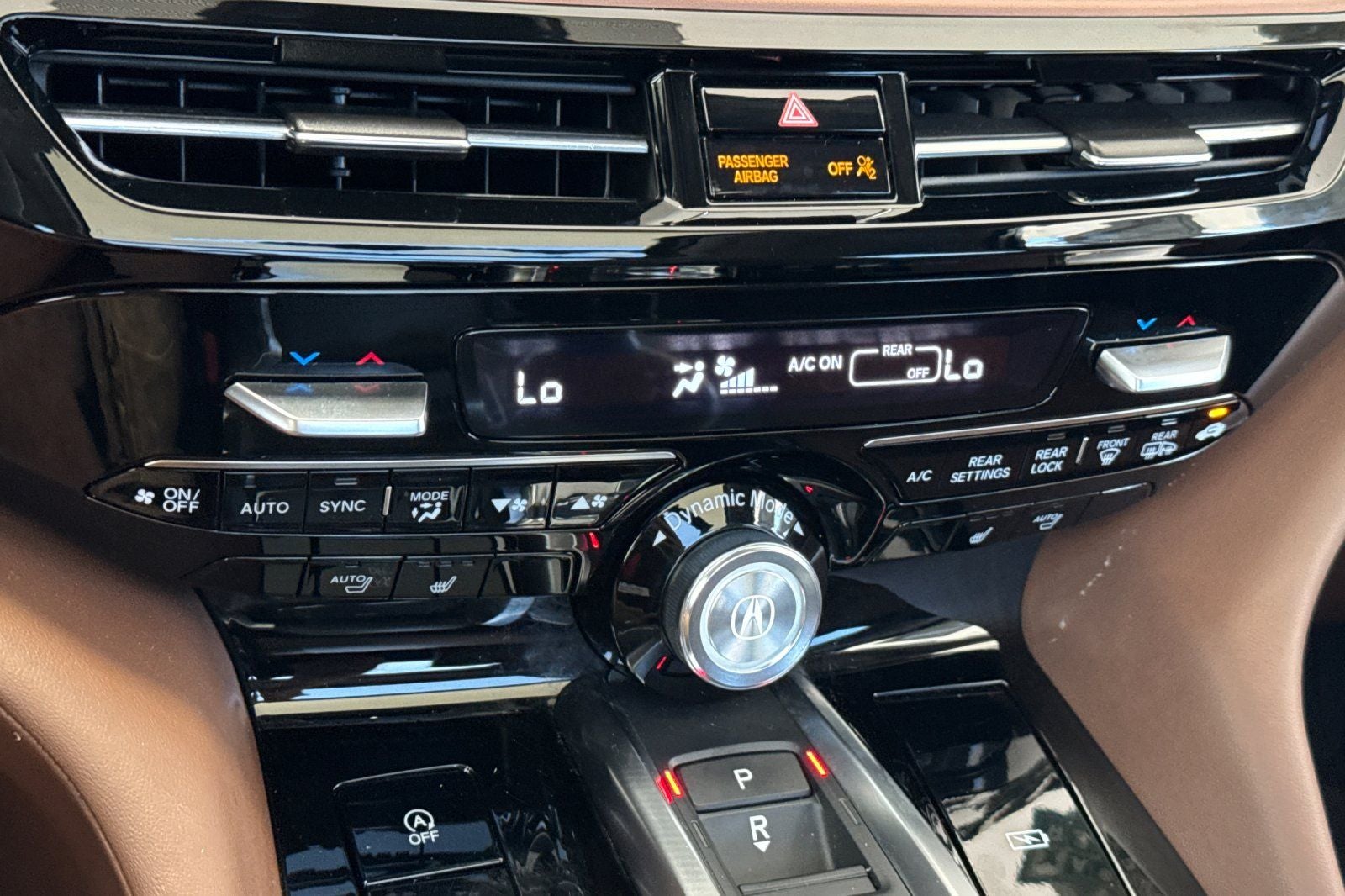 2024 Acura MDX w/Technology Package