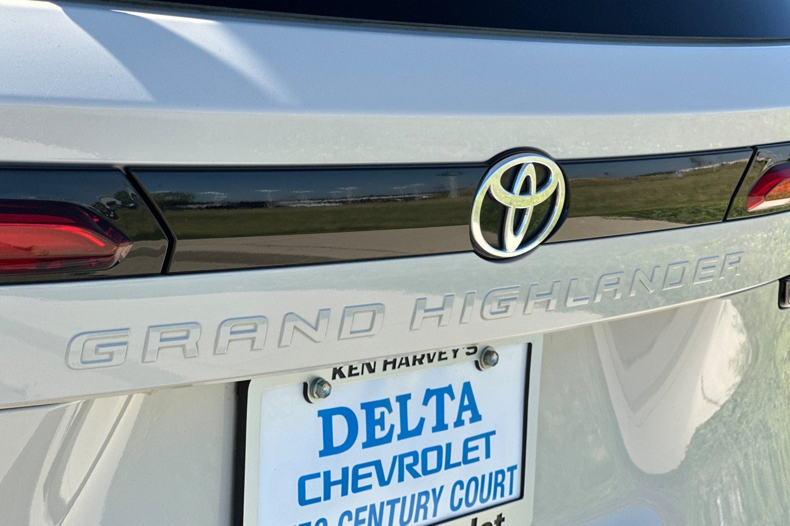 2024 Toyota Grand Highlander XLE