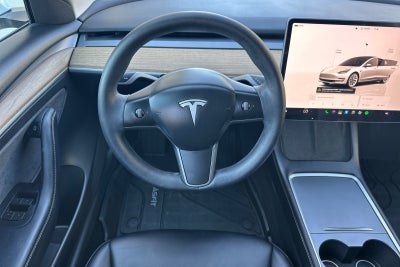 2023 Tesla Model 3 RWD