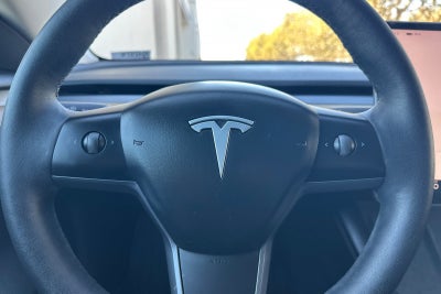 2023 Tesla Model 3 RWD