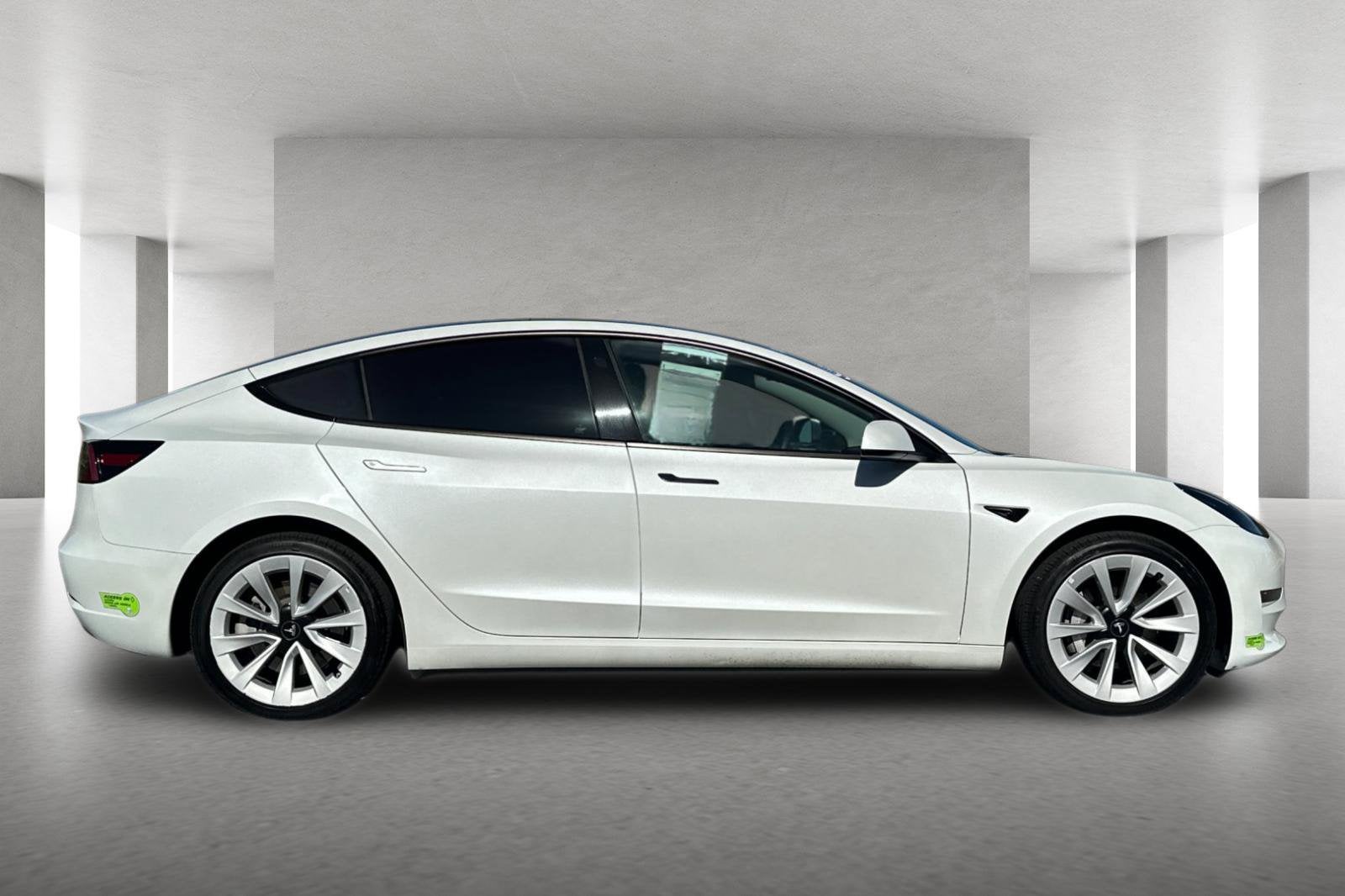 2023 Tesla Model 3 RWD