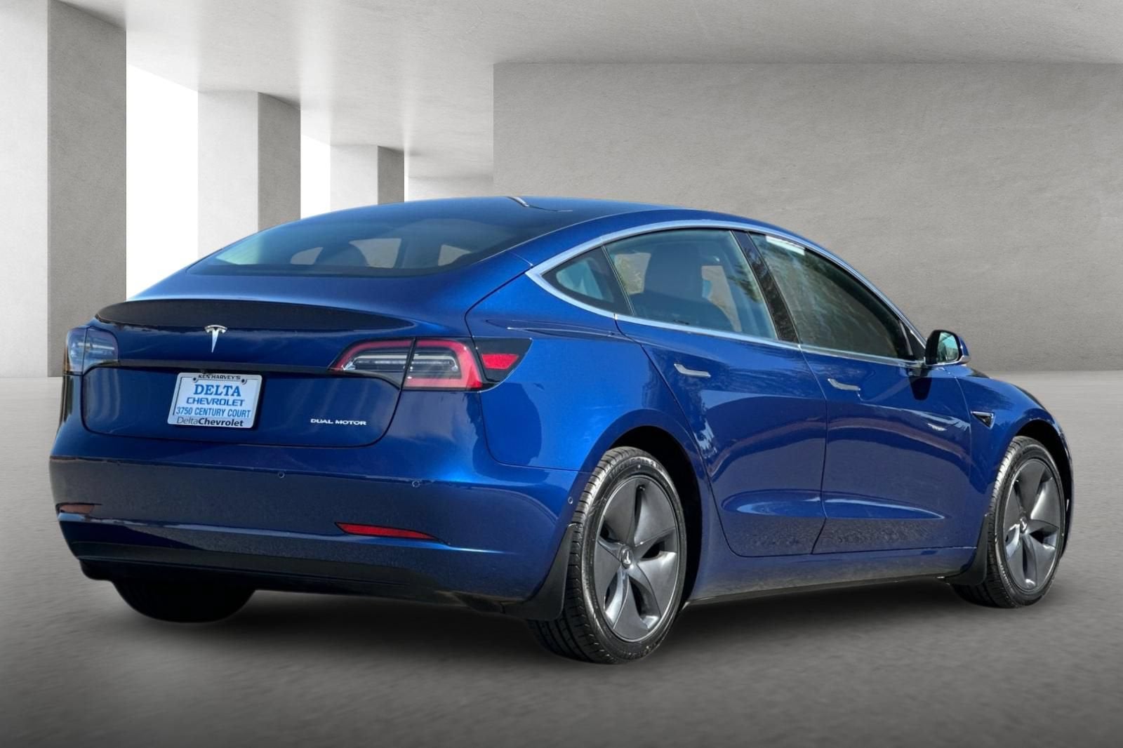 2019 Tesla Model 3 Long Range