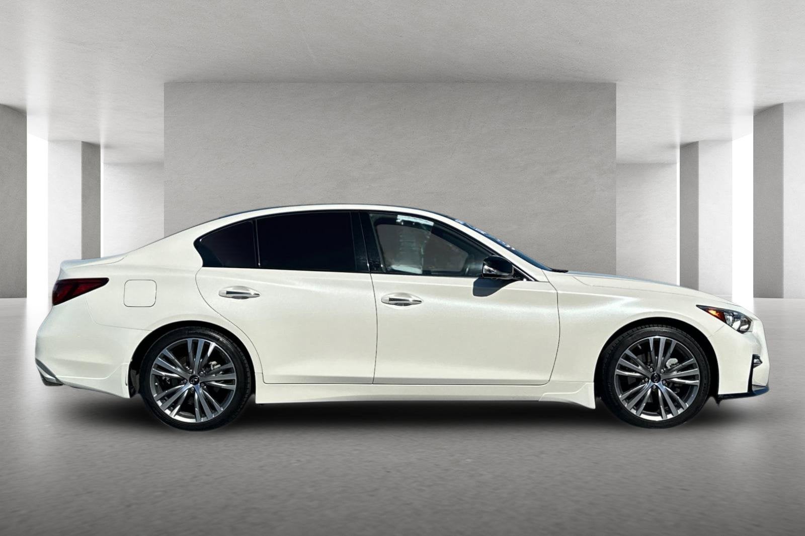 2023 INFINITI Q50 SENSORY