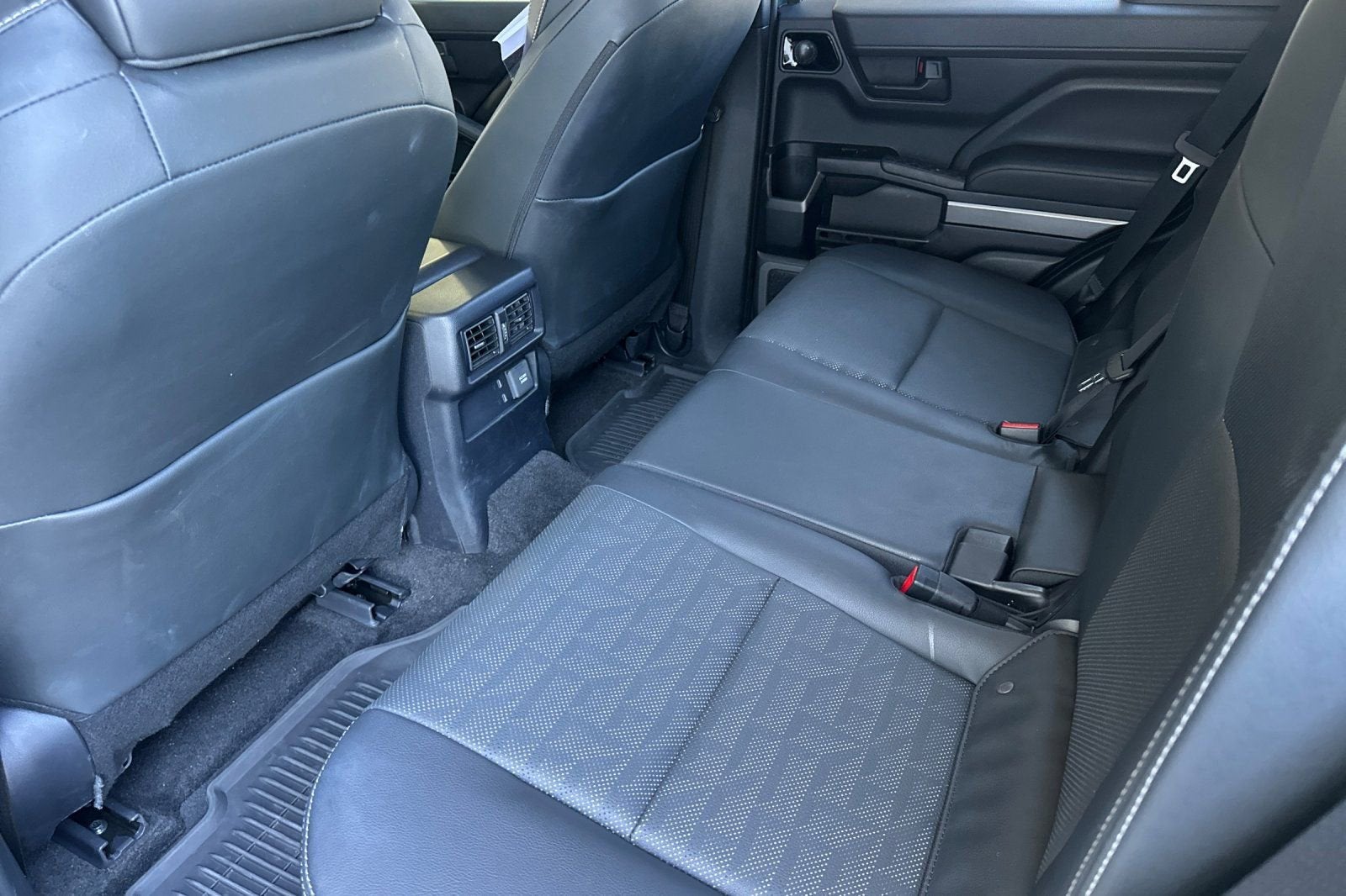 2025 Toyota 4Runner Hybrid TRD Off Road