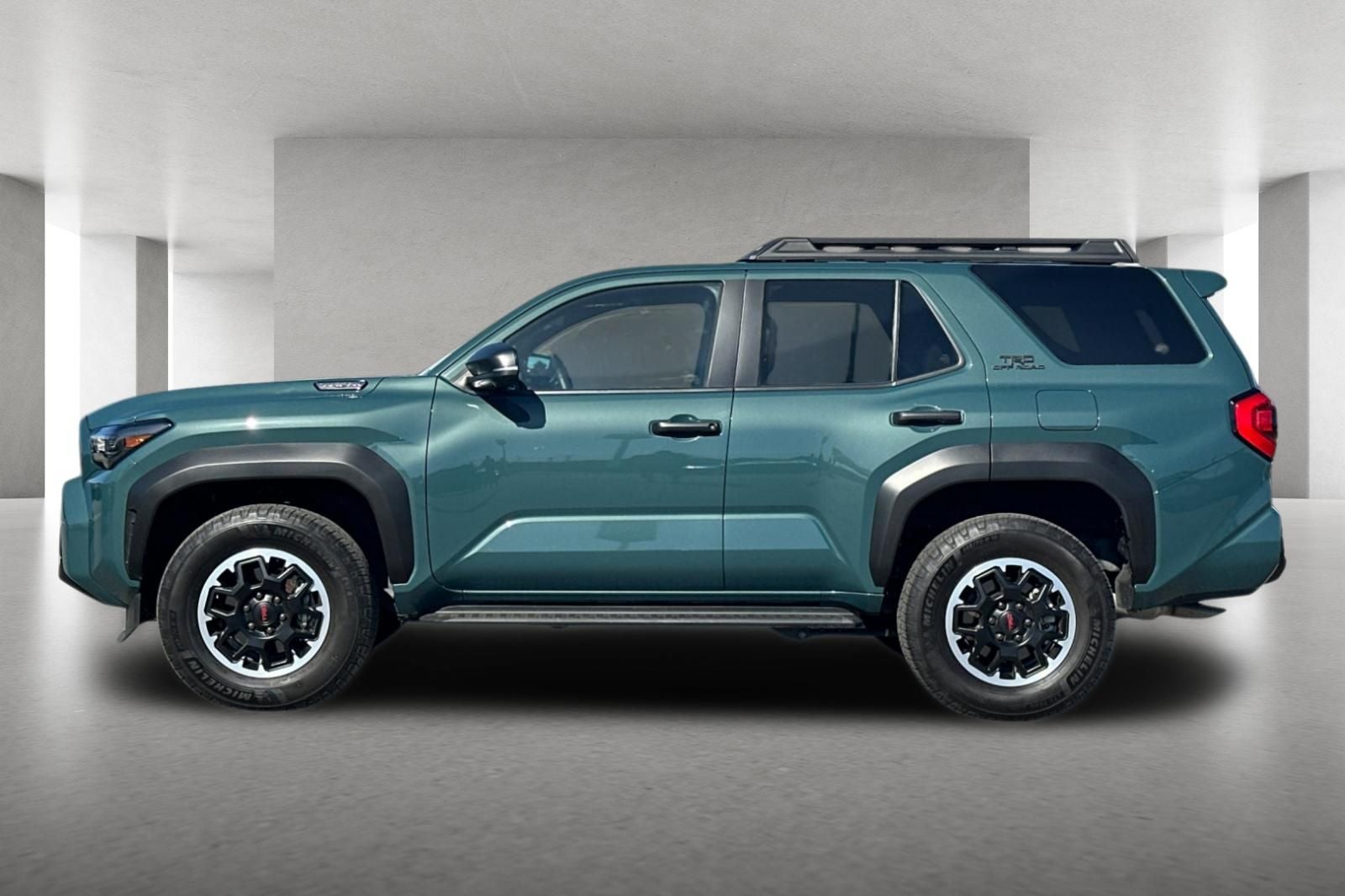 2025 Toyota 4Runner Hybrid TRD Off Road