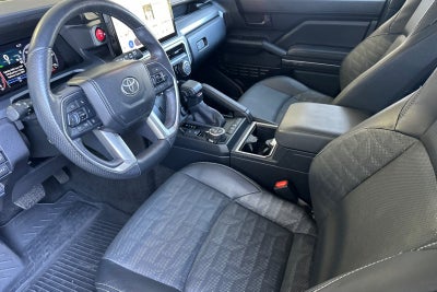 2025 Toyota 4Runner Hybrid TRD Off Road