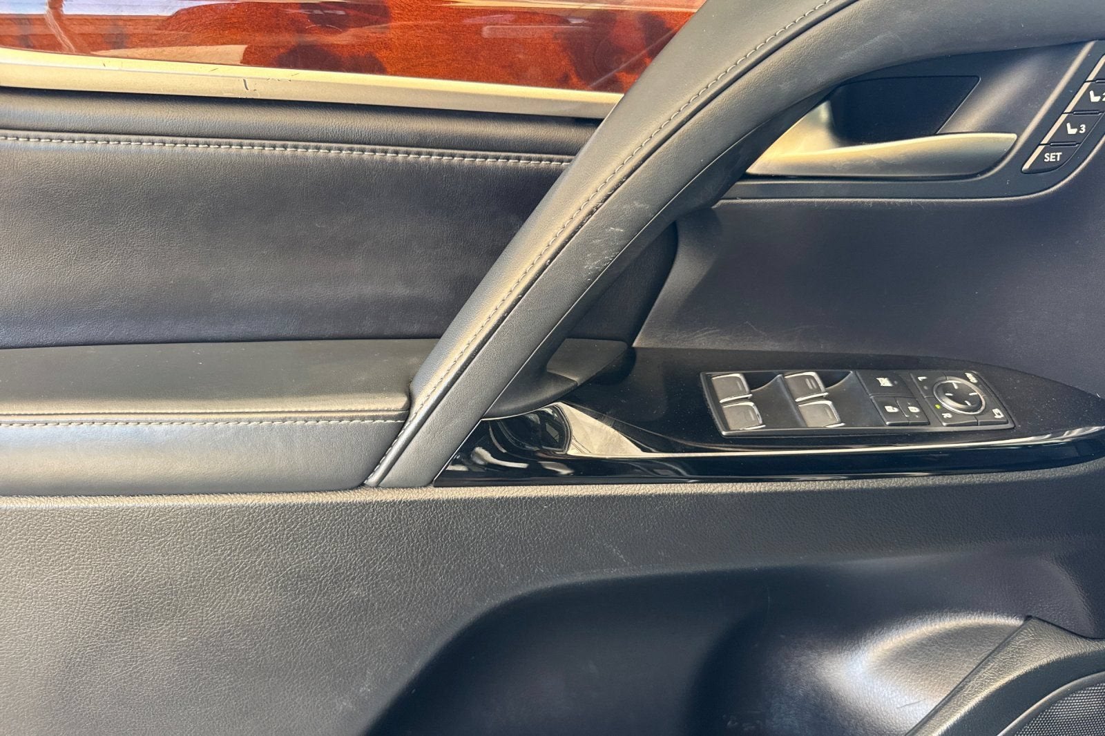 2019 Lexus LX LX 570
