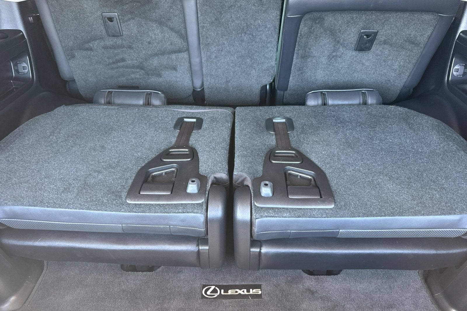 2019 Lexus LX LX 570