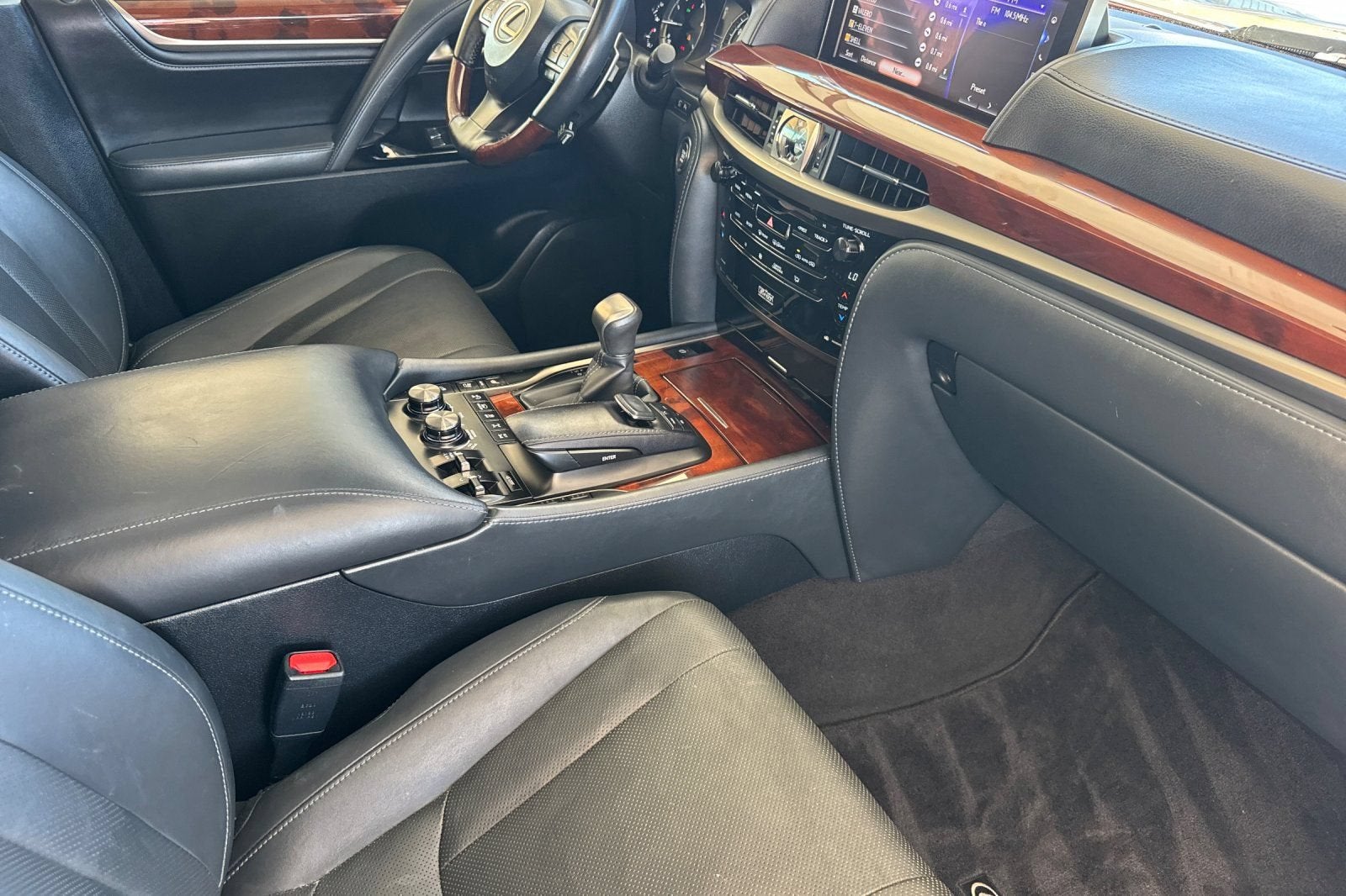 2019 Lexus LX LX 570