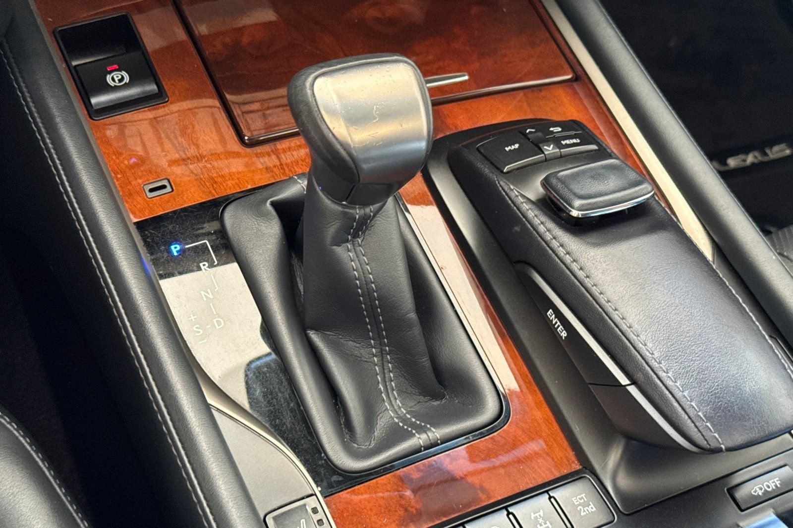 2019 Lexus LX LX 570