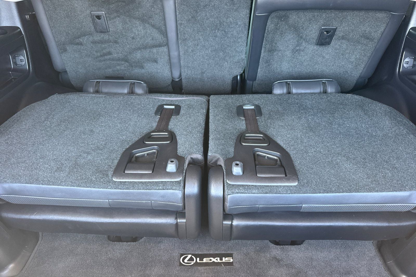2019 Lexus LX LX 570