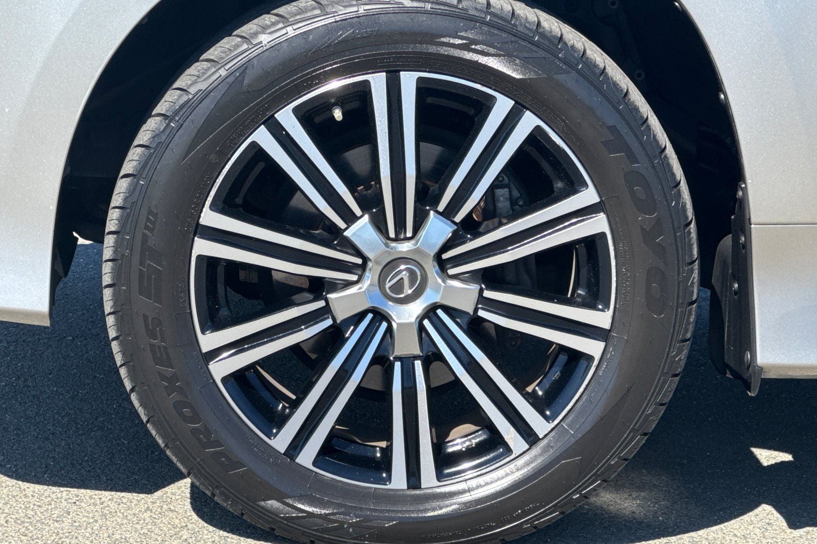 2019 Lexus LX LX 570