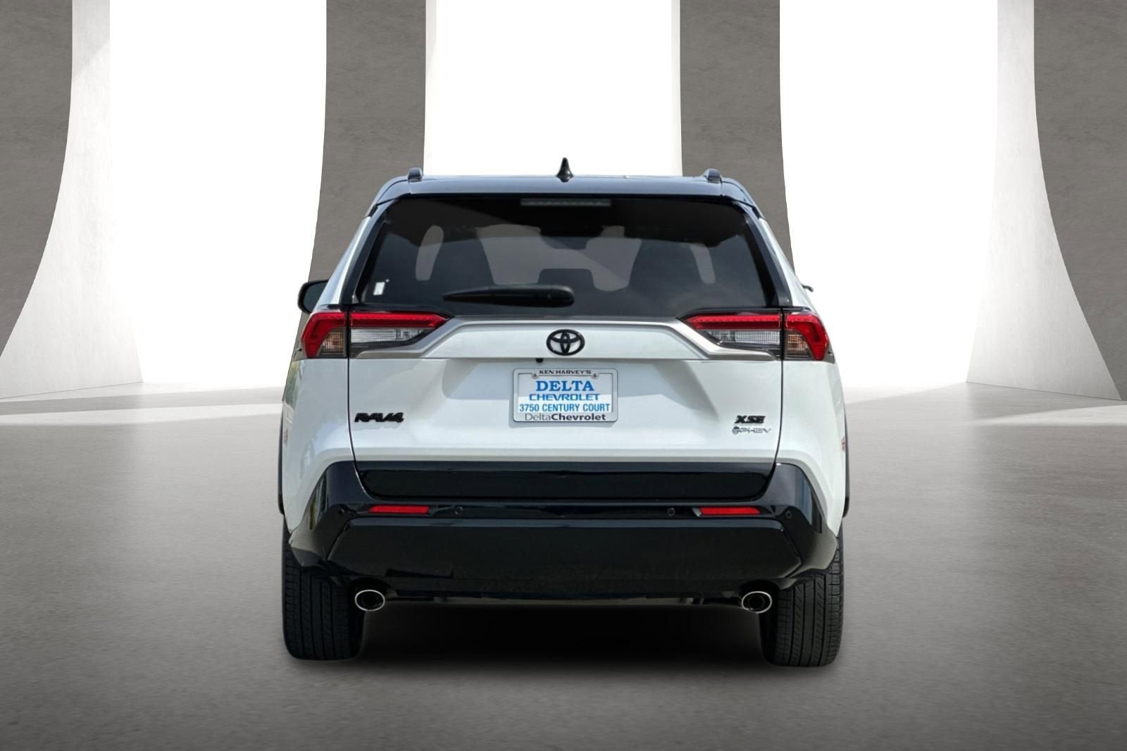 2025 Toyota RAV4 Plug-In Hybrid XSE