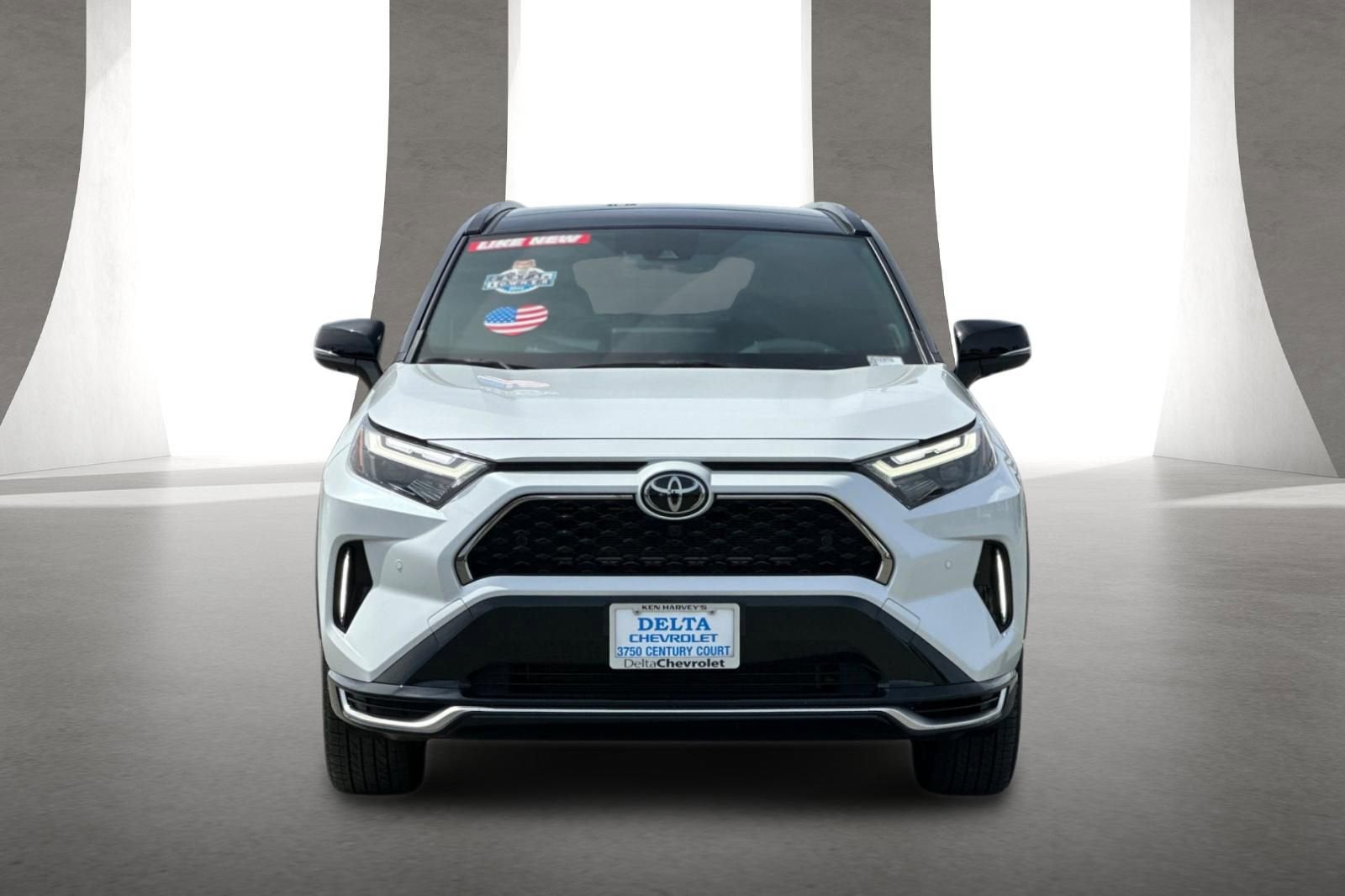 2025 Toyota RAV4 Plug-In Hybrid XSE