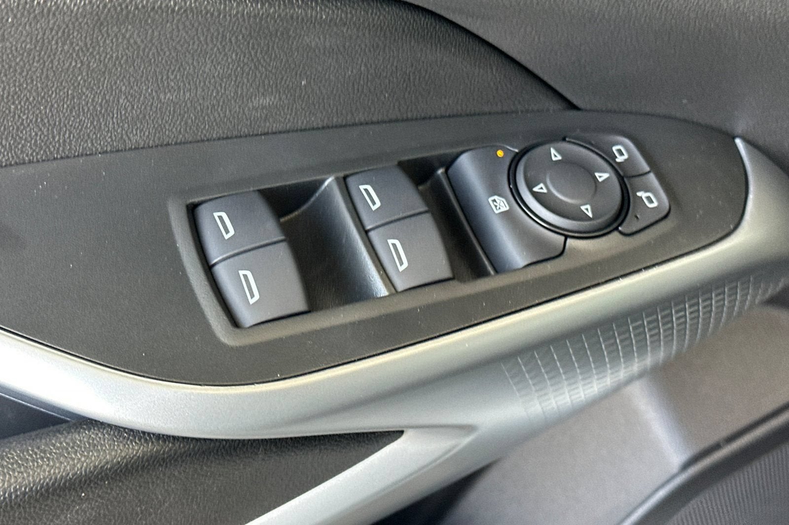 2026 Chevrolet Trax LS - Photo 12