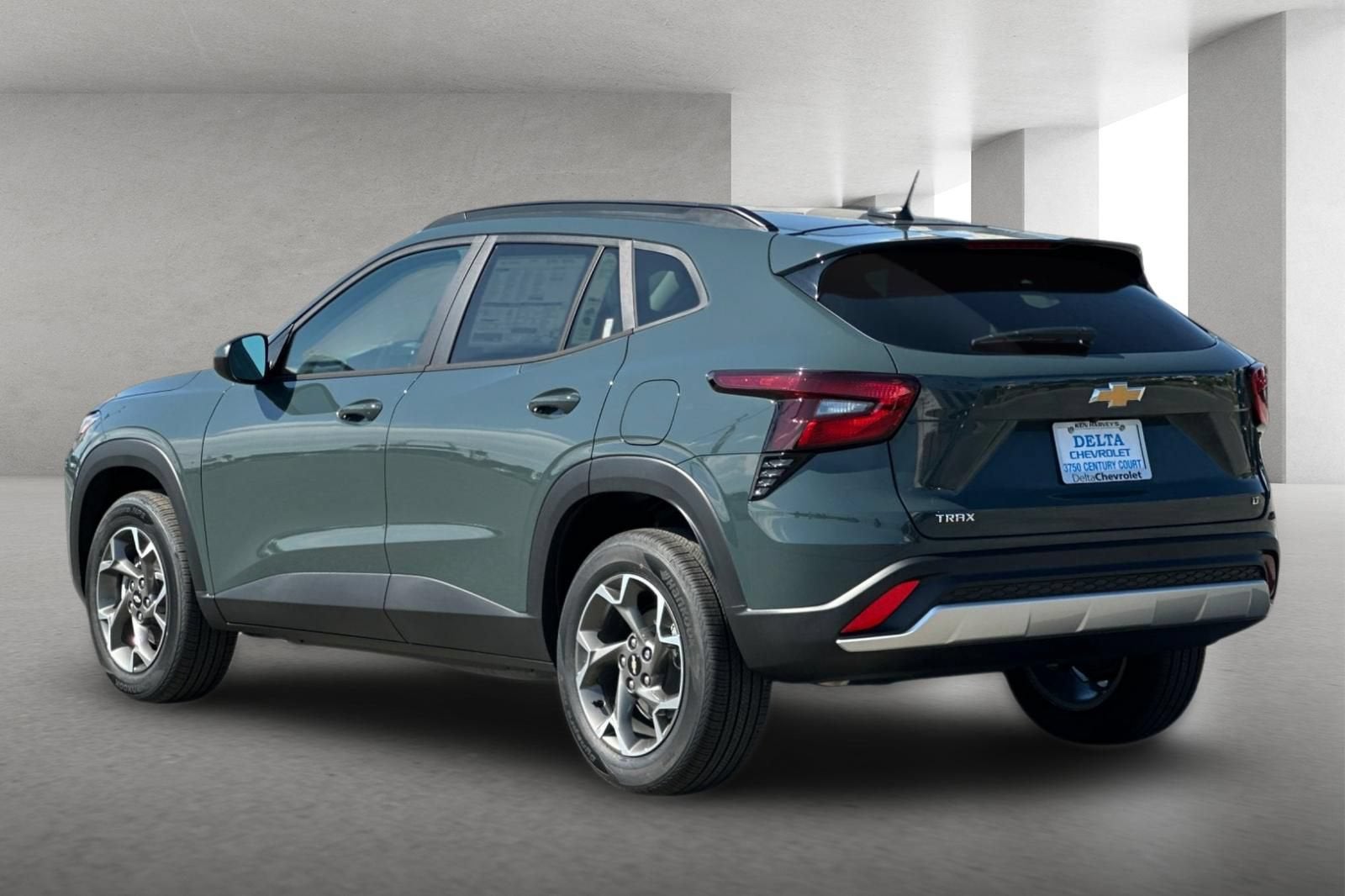 2026 Chevrolet Trax LT - Photo 6