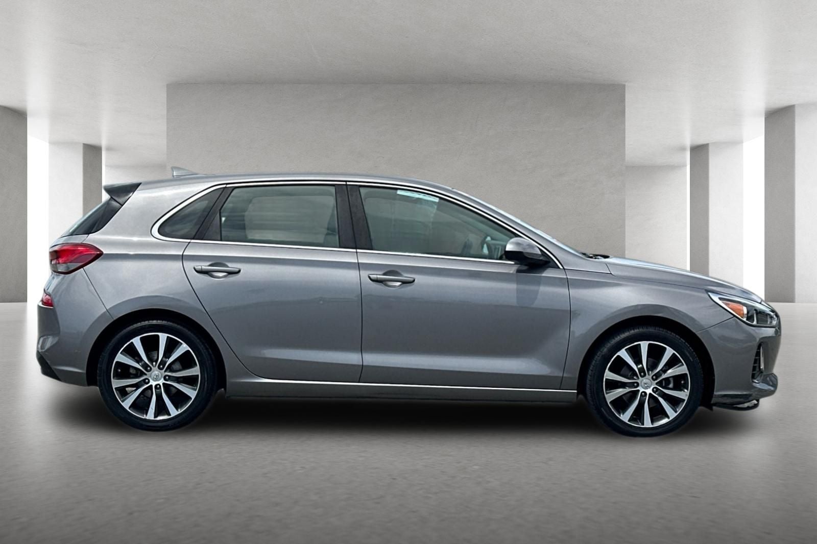 2020 Hyundai Elantra GT Auto