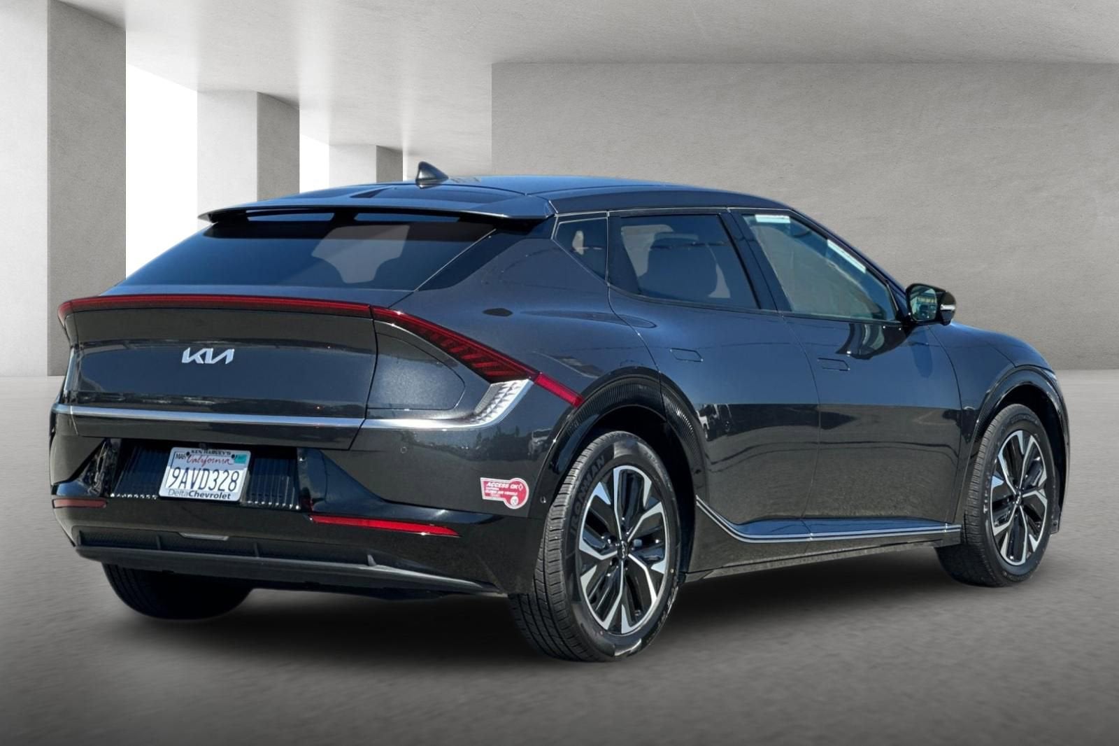 2022 Kia EV6 Wind