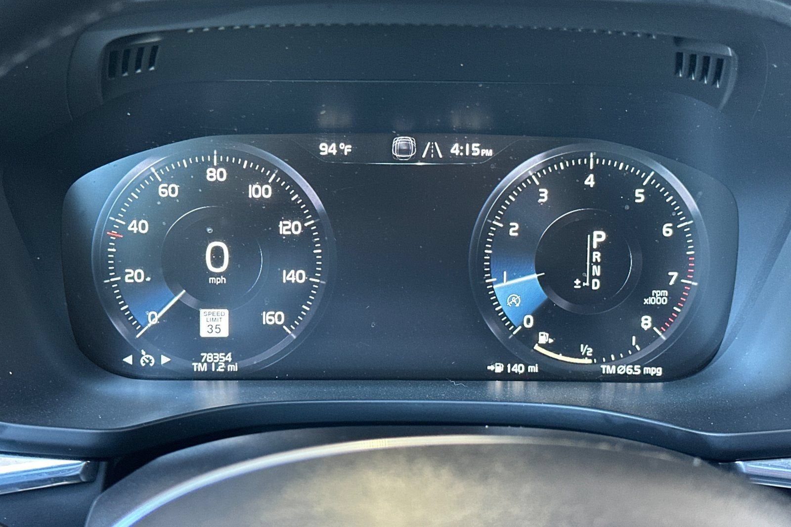 2021 Volvo XC60 Momentum