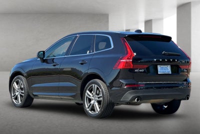 2021 Volvo XC60 Momentum