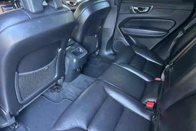 2021 Volvo XC60 Momentum