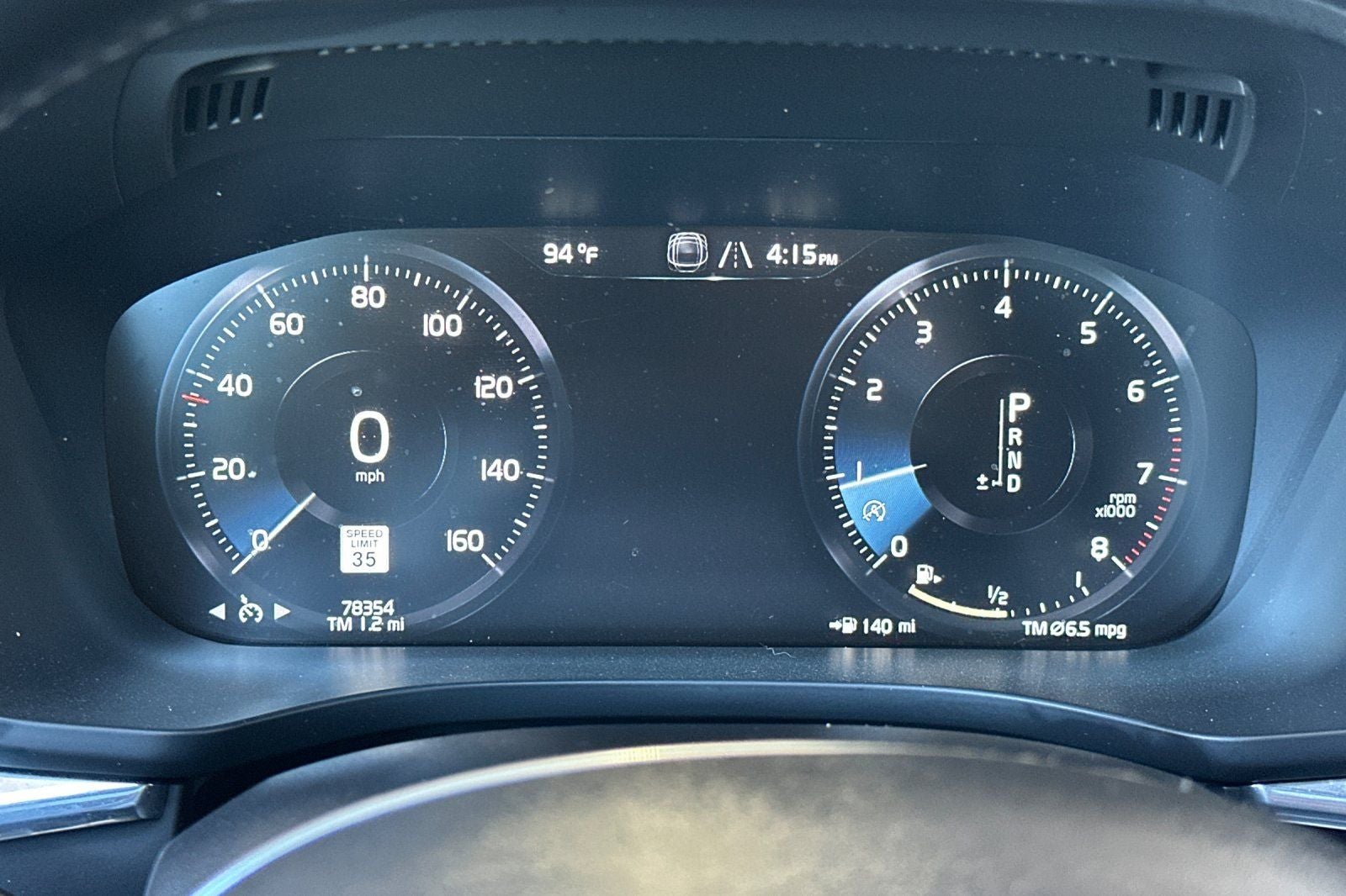 2021 Volvo XC60 Momentum