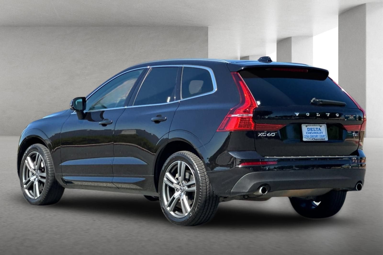 2021 Volvo XC60 Momentum